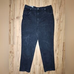 Classic Black Women's Jeans